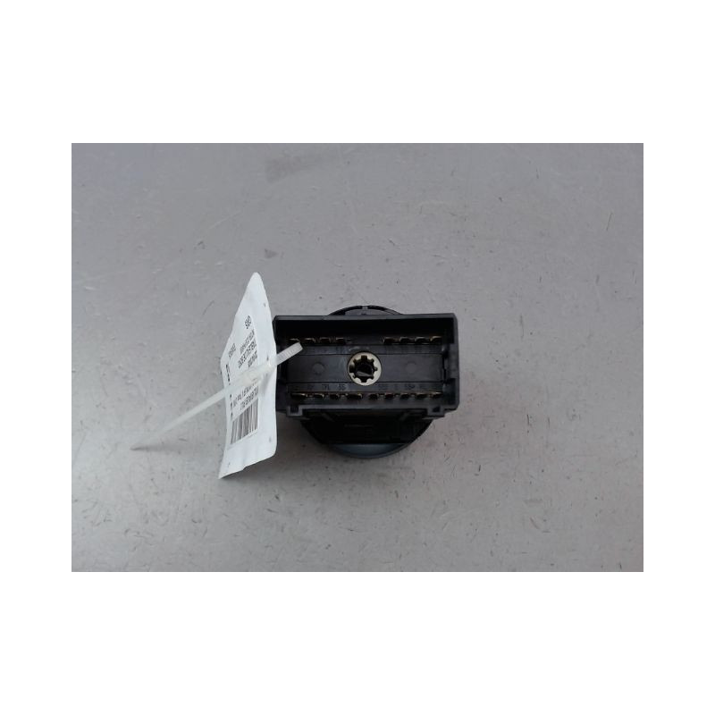 INTERIEUR COMMANDE PHARES VOLKSWAGEN POLO IV Phase 2 (9N) 2005-2009