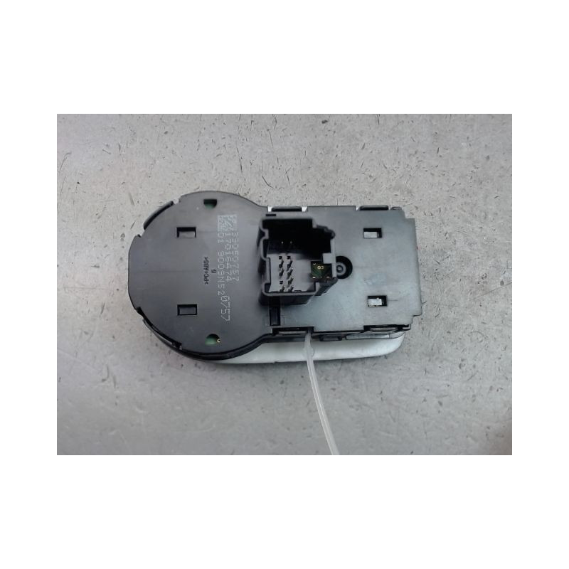INTERIEUR COMMANDE PHARES OPEL ASTRA 2004-