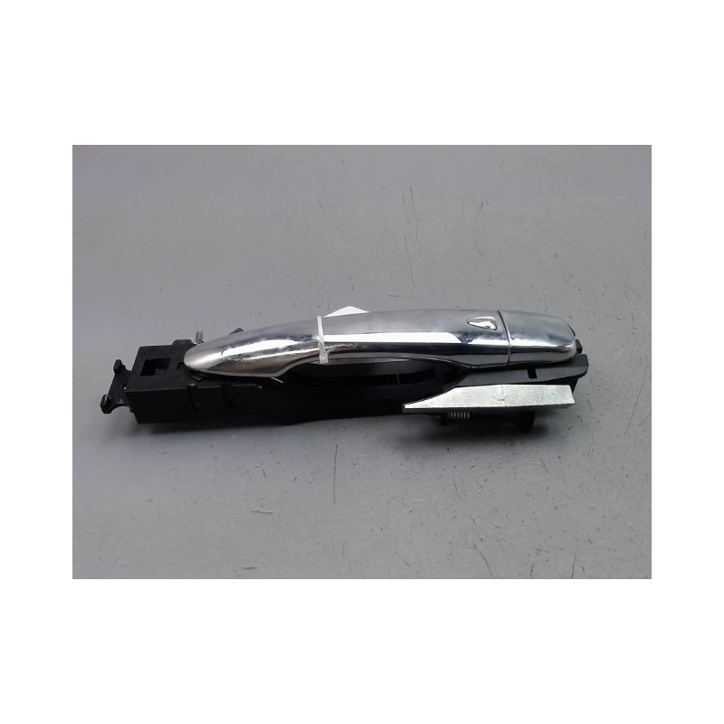 POIGNEE EXTERIEURE PORTE AVANT DROIT RENAULT KOLEOS 2008-