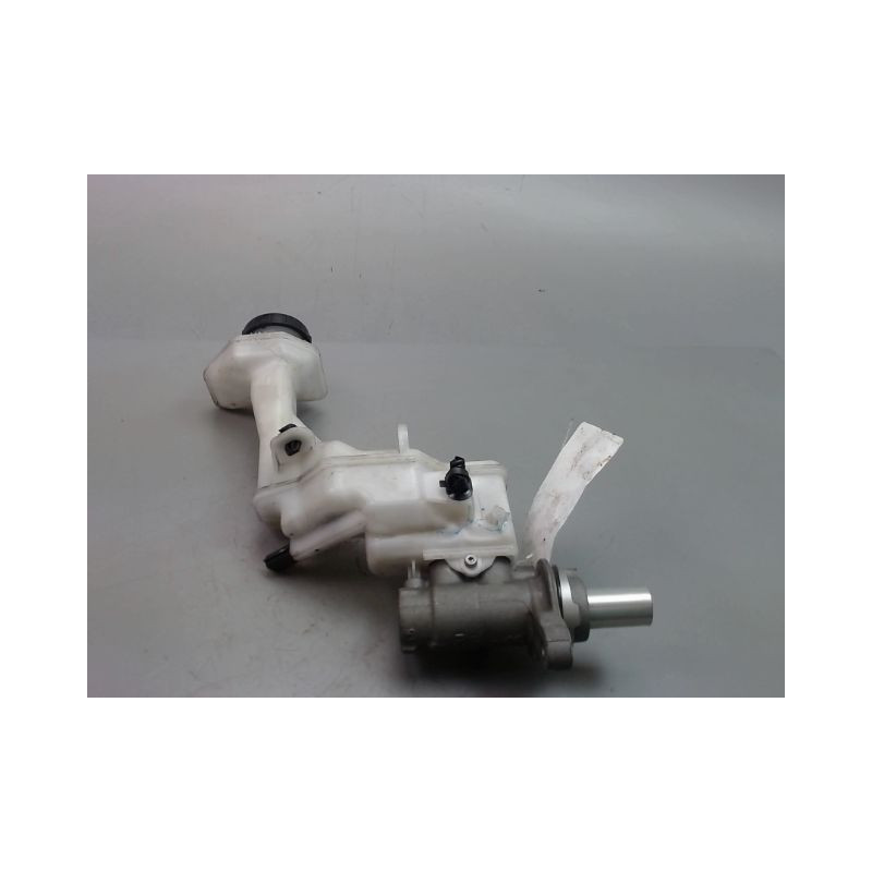 MAITRE CYLINDRE RENAULT KOLEOS 2008-
