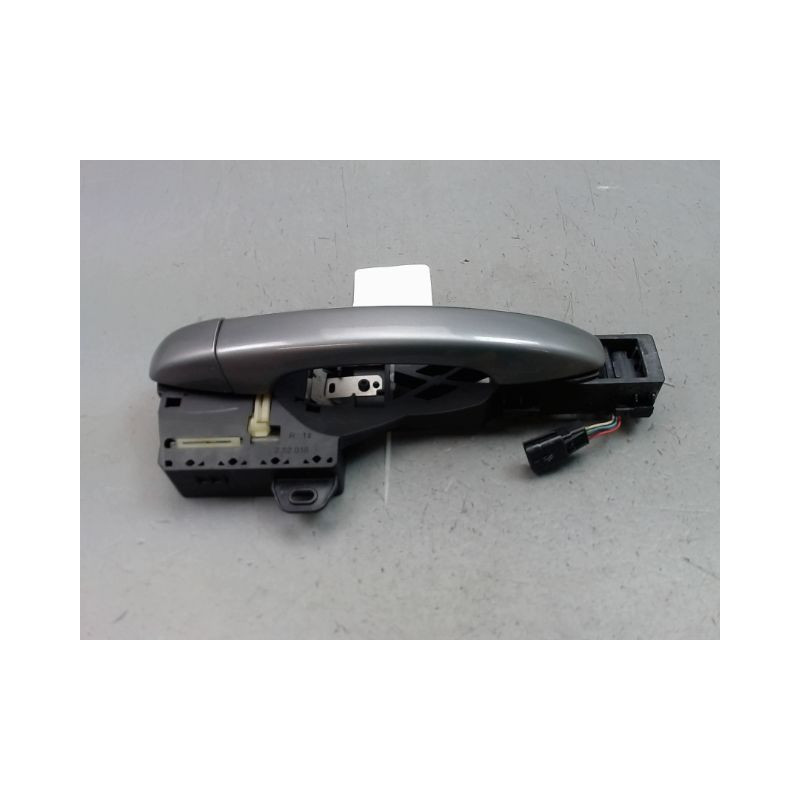 POIGNEE EXTERIEURE PORTE AVANT DROIT RENAULT MEGANE