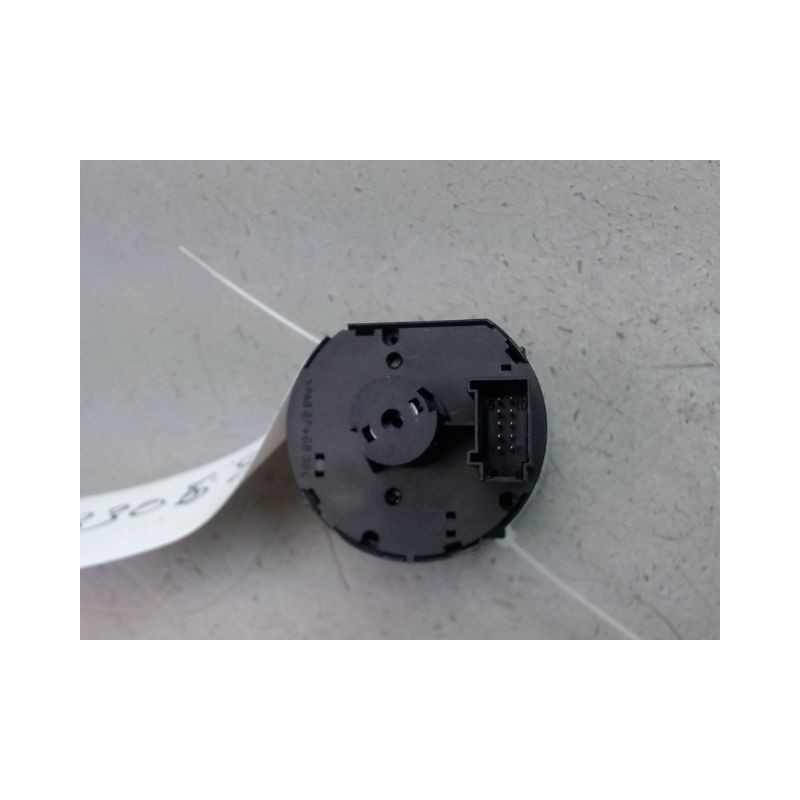 INTERIEUR COMMANDE PHARES VOLKSWAGEN GOLF V (1K) 2003-2008