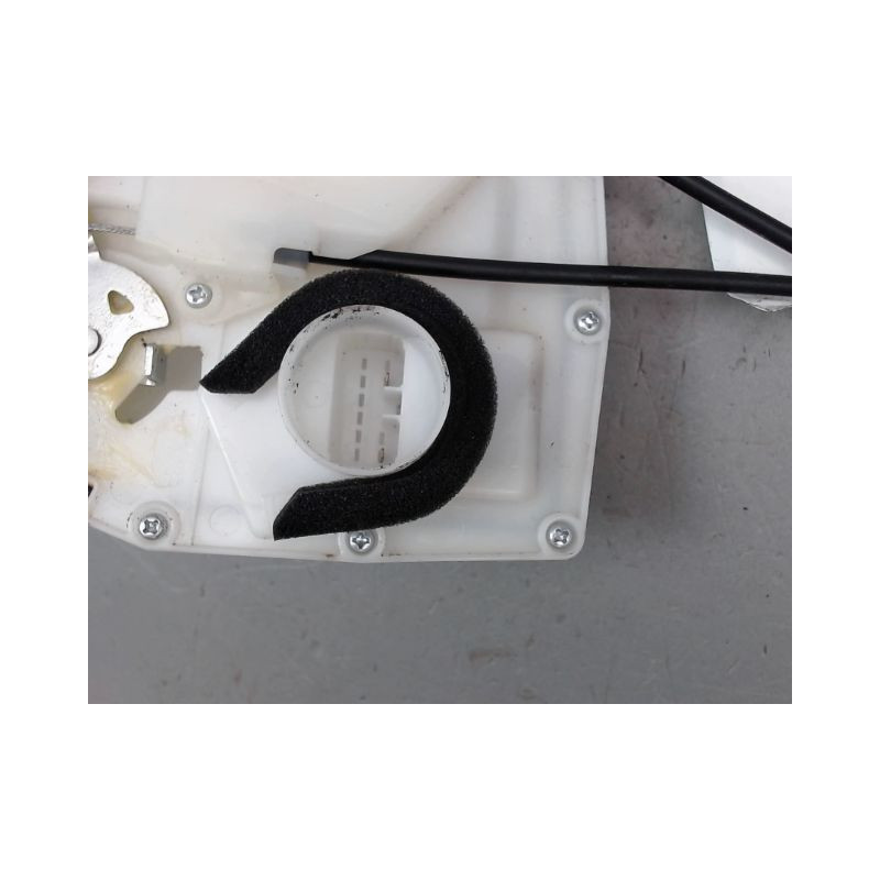 SYSTEME CONDAMNATION ARRIERE GAUCHE SUZUKI SWIFT III 2005-2011