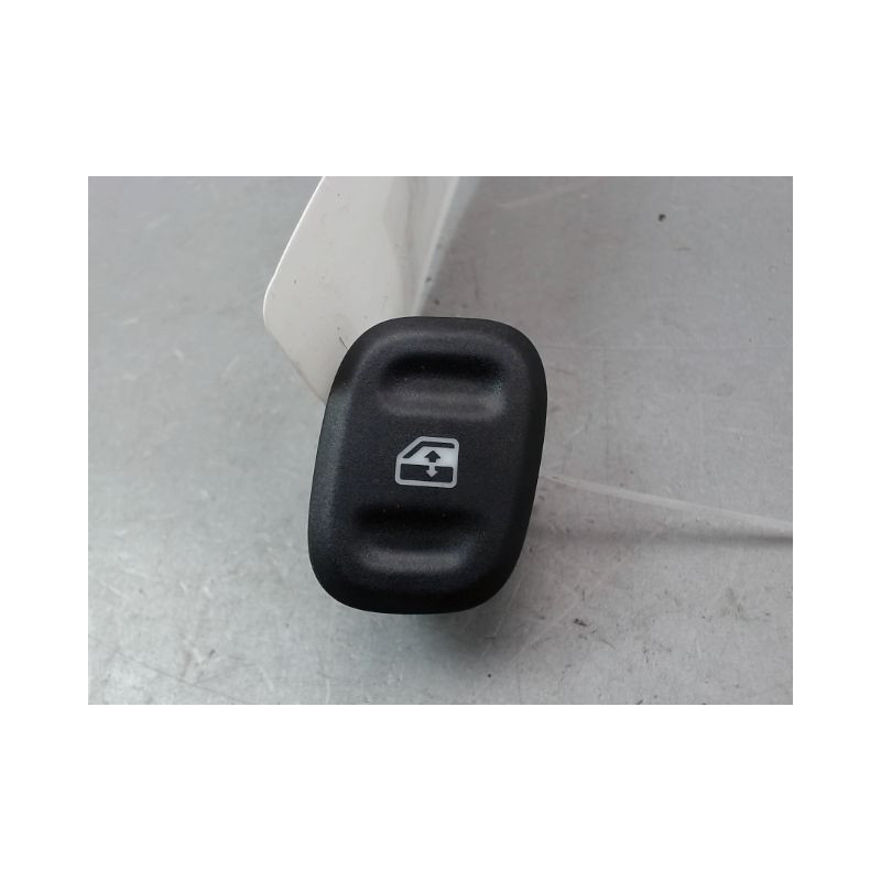 COMMANDE LEVE-GLACE PORTE AVG FIAT PANDA 2003-