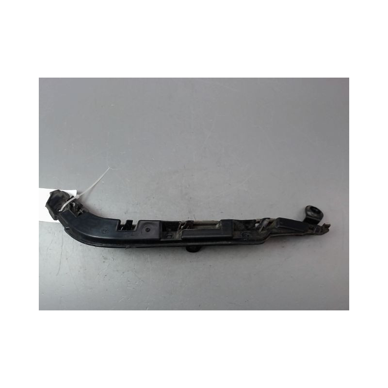 JEU SUPPORTS PARE-CHOC ARRIERE BMW SERIE 1 I Phase 2 (E87) 2007-2011