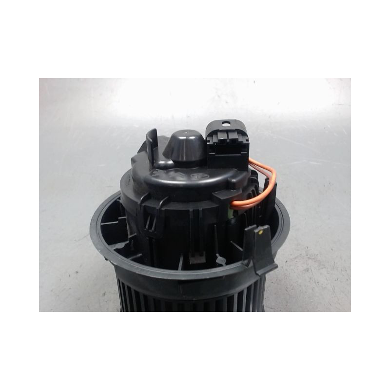 MOTEUR VENTILATEUR CHAUFFAGE PEUGEOT 108