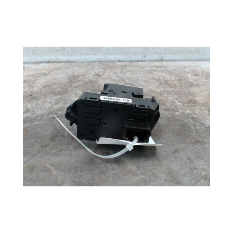 INTERIEUR COMMANDE FREIN A MAIN RENAULT SCENIC III 2009-