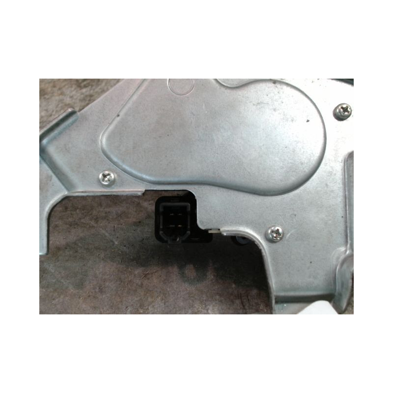 MOTEUR ESSUIE-GLACE ARRIERE SUZUKI SWIFT