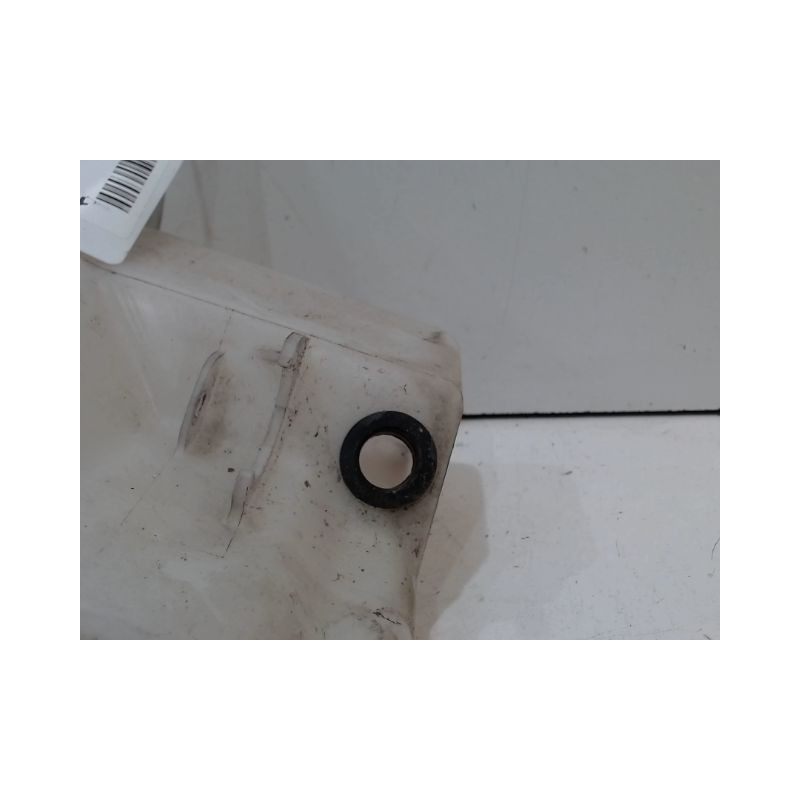RESERVOIR LAVE-GLACE AVANT HYUNDAI I20