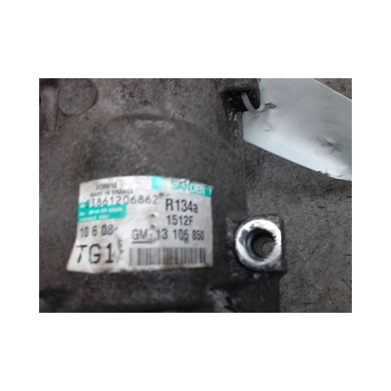 COMPRESSEUR AIR CONDITIONNE OPEL AGILA