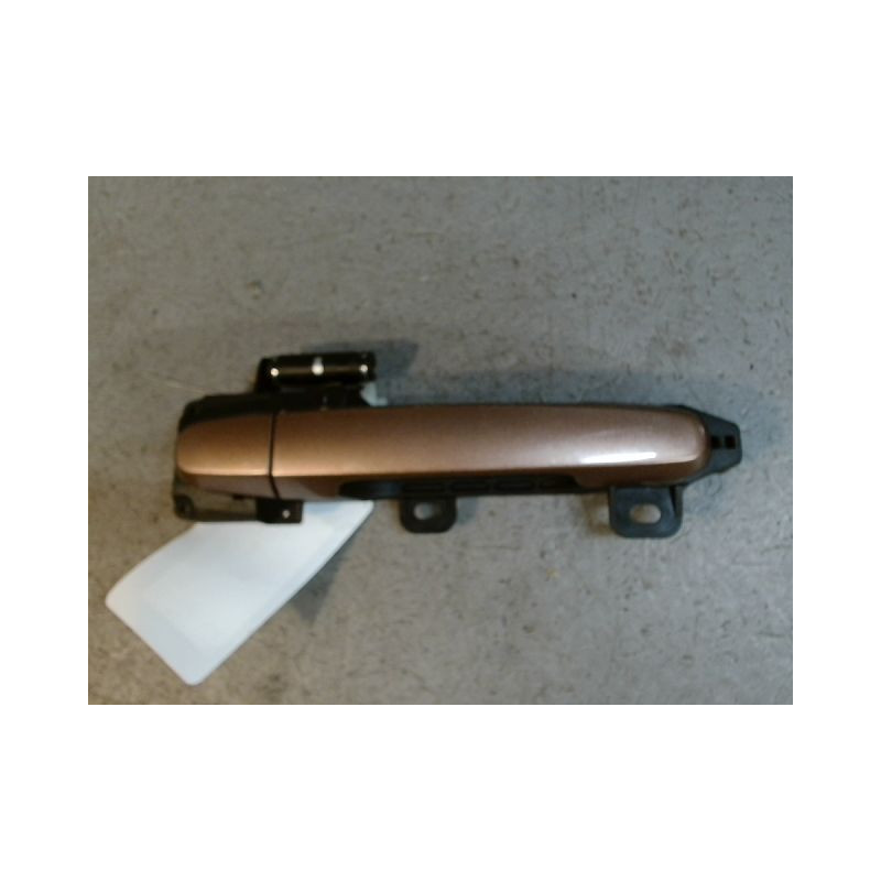 POIGNEE EXTERIEURE PORTE AVANT DROIT PEUGEOT 108