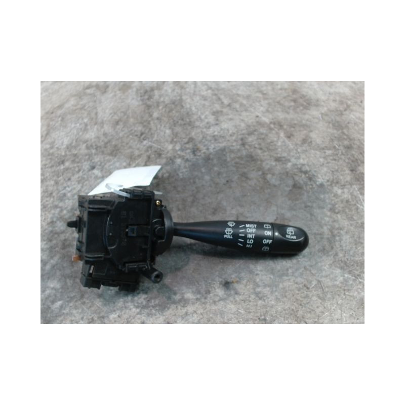 COMMANDE ESSUIE GLACE TOYOTA YARIS -2003