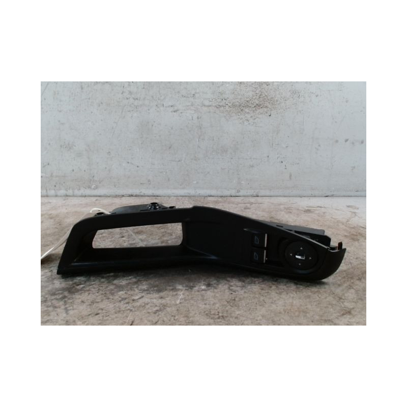 COMMANDE LEVE-GLACE PORTE AVG FORD FIESTA 2005-