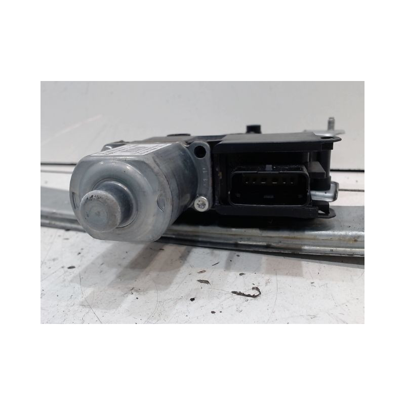 MECANISME+MOTEUR LEVE-GLACE AVANT GAUCHE PEUGEOT 2008