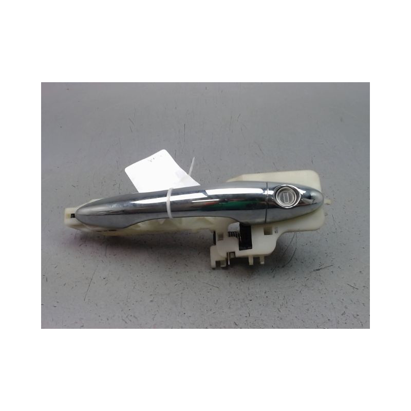 POIGNEE EXTERIEURE PORTE AVANT GAUCHE KIA SPORTAGE III 2010-
