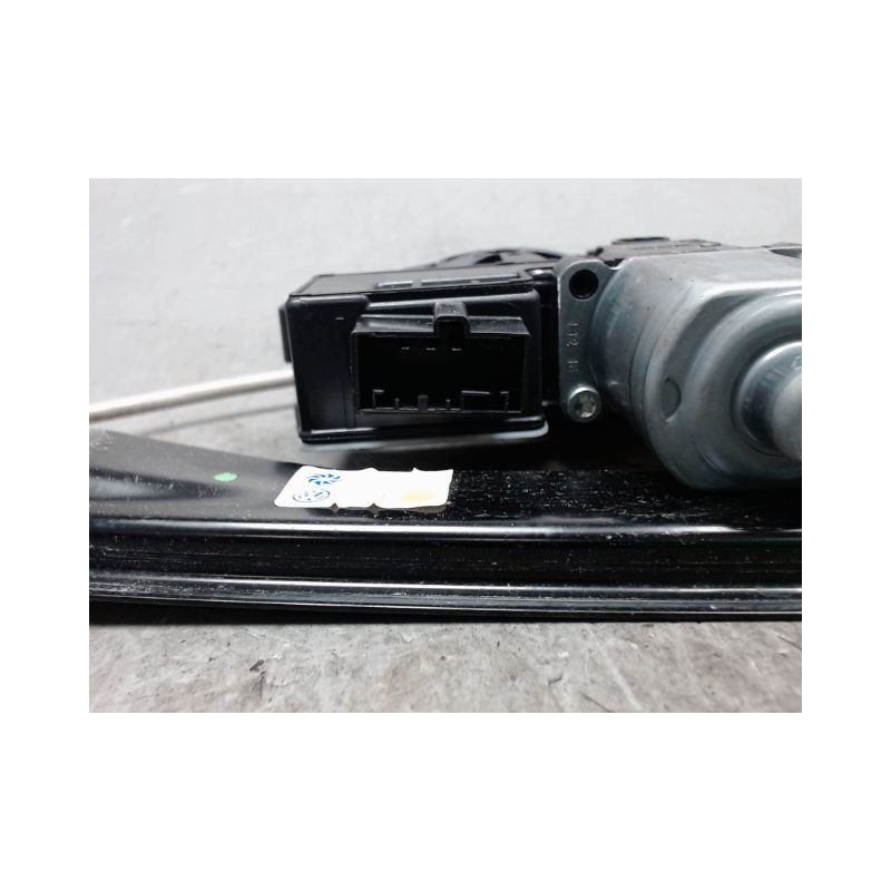 MECANISME+MOTEUR LEVE-GLACE ARRIERE DROIT VOLKSWAGEN TIGUAN