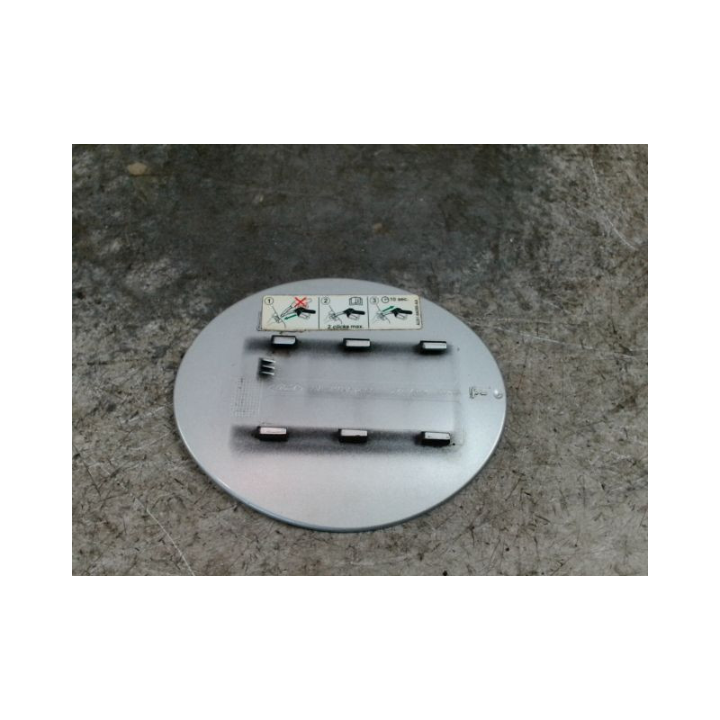 VOLET DE TRAPPE CARBURANT FORD B-MAX