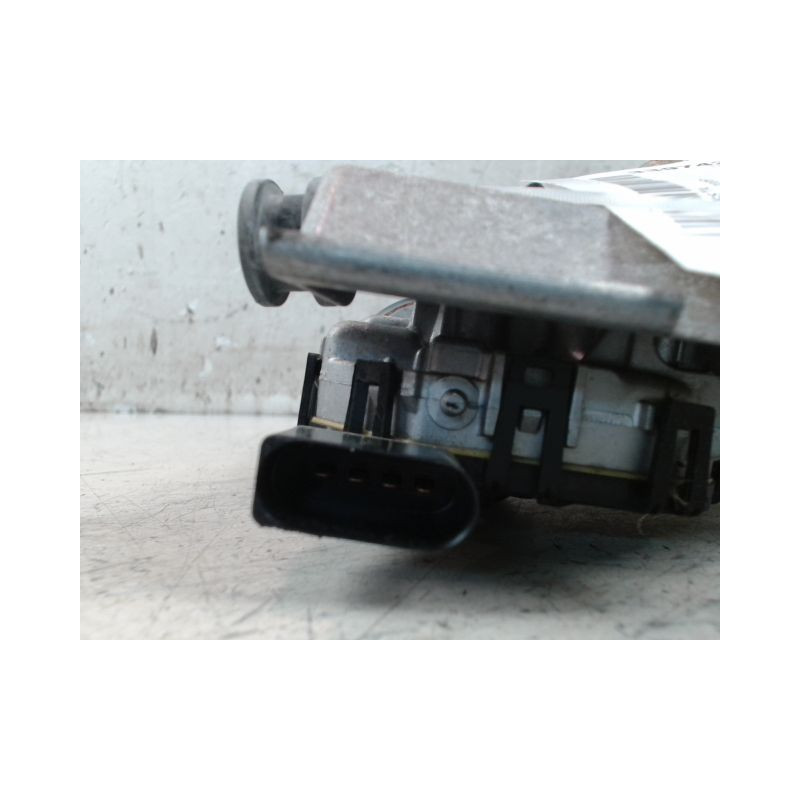 MECANISME ESSUIE-GLACE AVANT FORD FIESTA 2005-