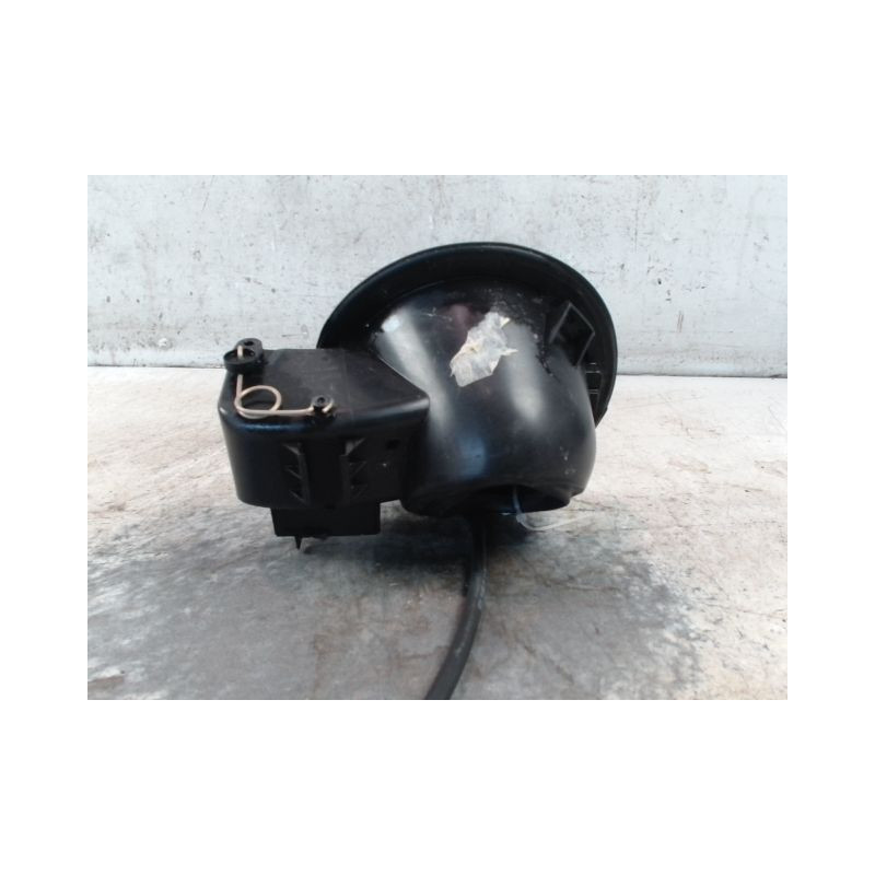 VOLET DE TRAPPE CARBURANT FORD FOCUS 2008-