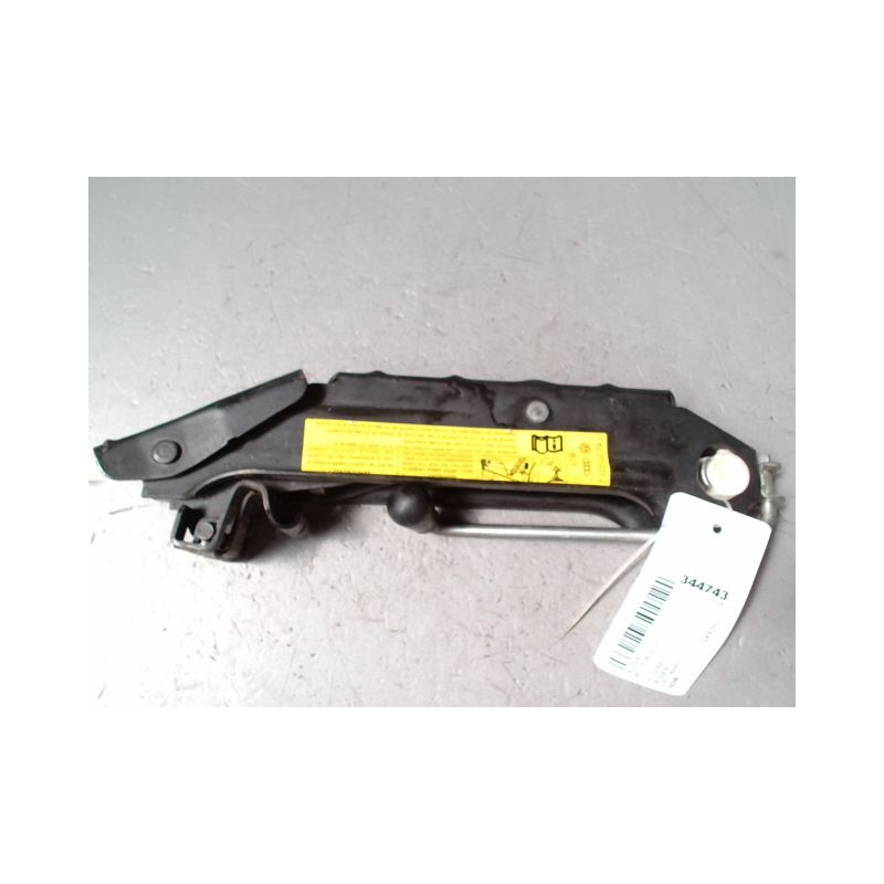 CRIC AUDI A3 2003-