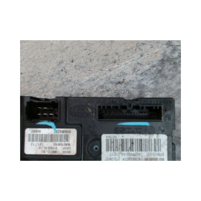 MECANISME+MOTEUR LEVE-GLACE AVANT DROIT RENAULT LAGUNA III 2007-