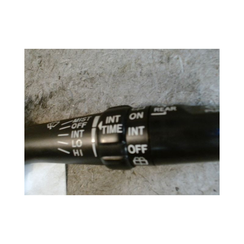 COMMANDE ESSUIE GLACE TOYOTA CELICA COUPE 99-