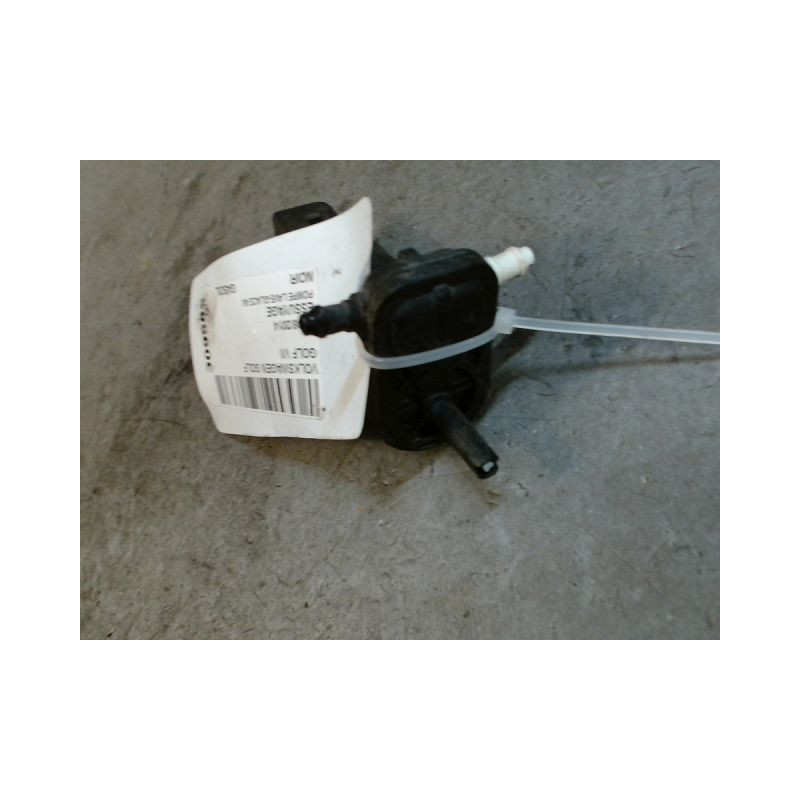 POMPE LAVE-GLACE AVANT VOLKSWAGEN GOLF VII