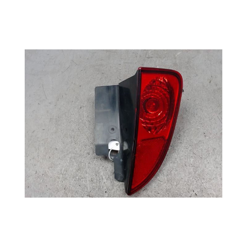 FEU BROUILLARD ARRIERE DROIT RENAULT ESPACE 2002-