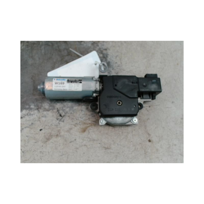 MOTEUR TOIT OUVRANT MERCEDES CLASSE A 2004-