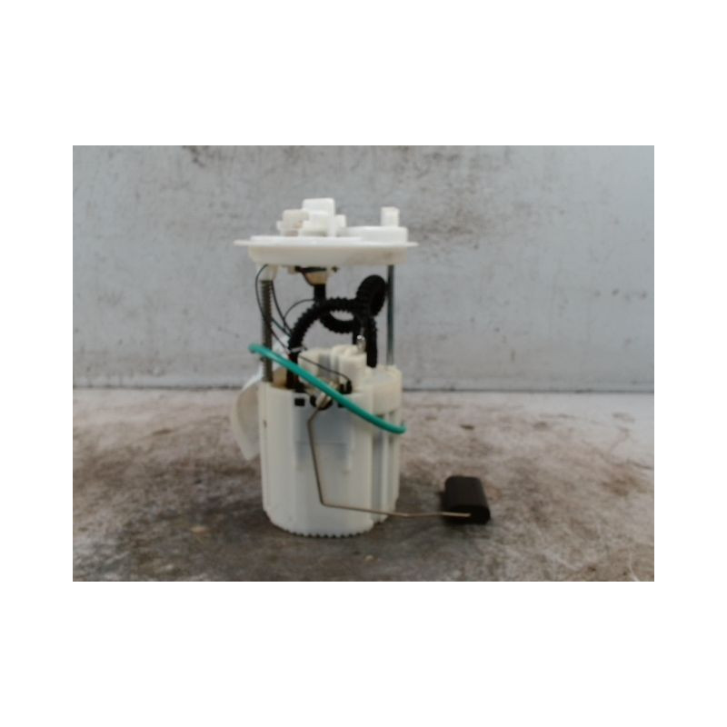 POMPE CARBURANT IMMERGEE OPEL CORSA 06-09