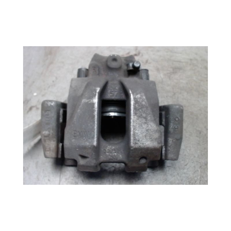 ETRIER DE FREIN AVANT DROIT B.M.W. X4
