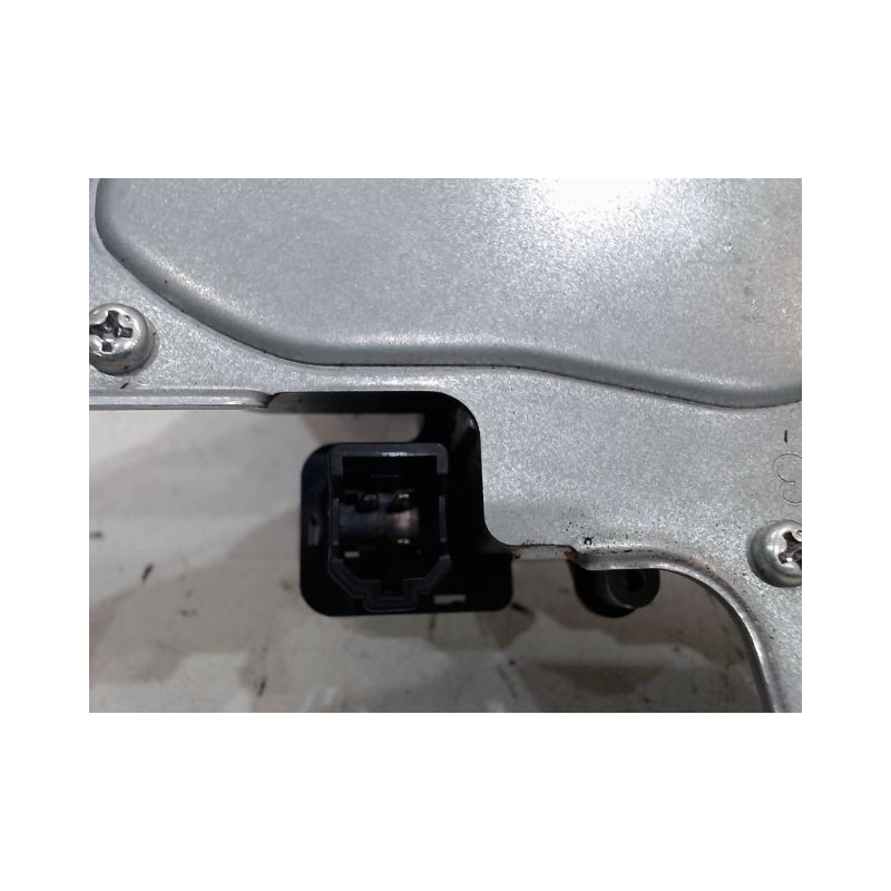 MOTEUR ESSUIE-GLACE ARRIERE SUZUKI SWIFT