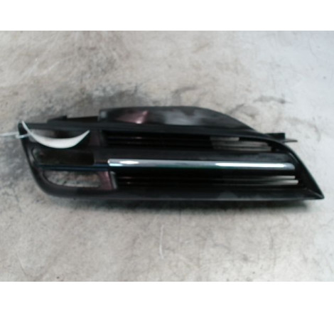 GRILLE CALANDRE D