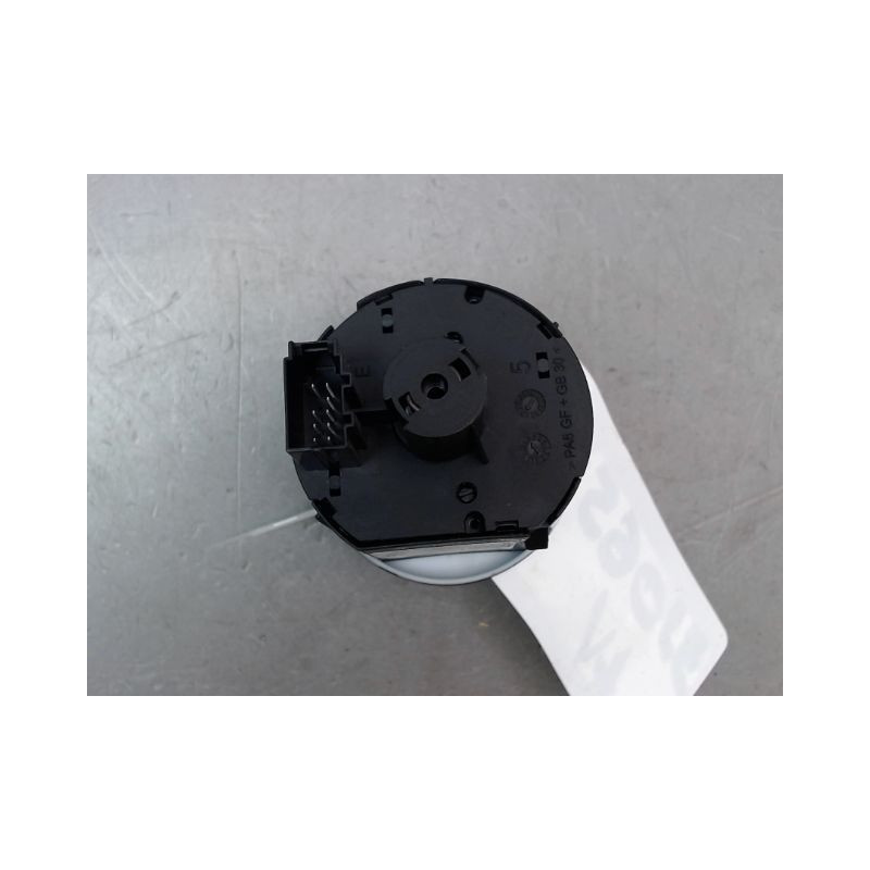 INTERIEUR COMMANDE PHARES SEAT IBIZA