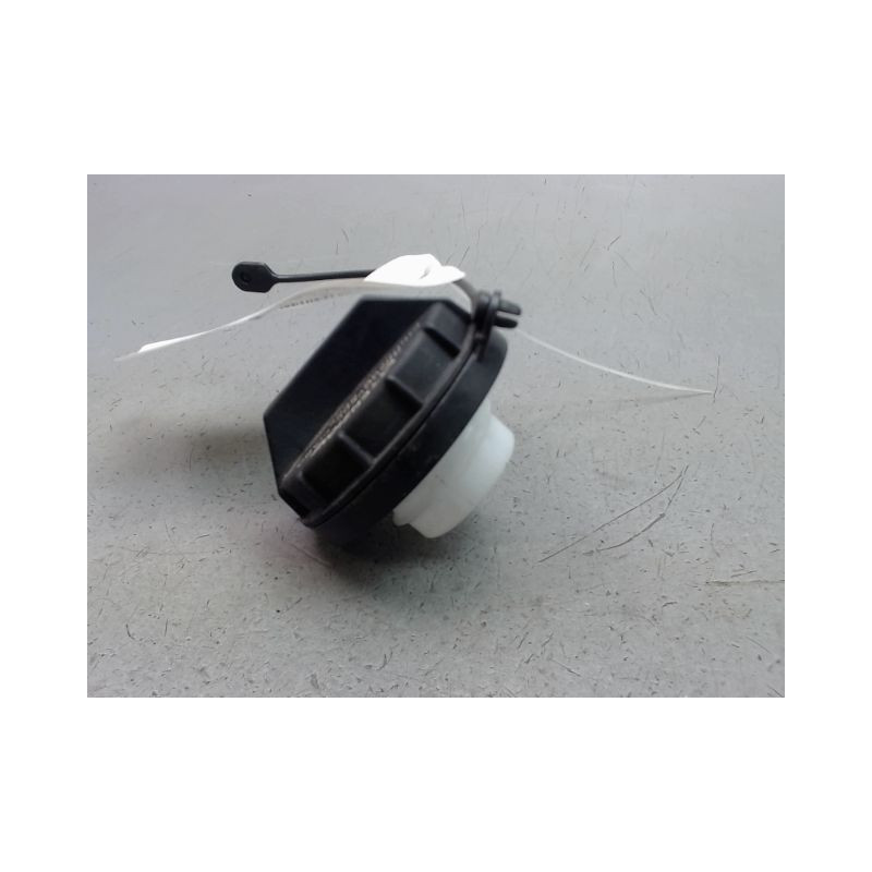 BOUCHON RESERVOIR A CARBURANT HYUNDAI I 10 5 P 2007-