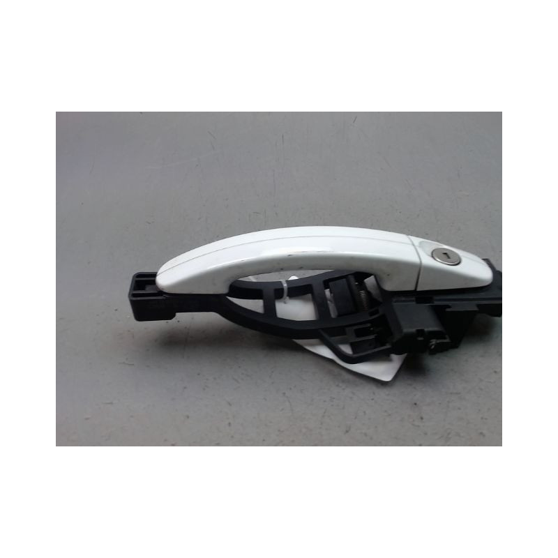 POIGNEE EXTERIEURE PORTE AVANT GAUCHE FORD FOCUS III Phase 2 2014-...