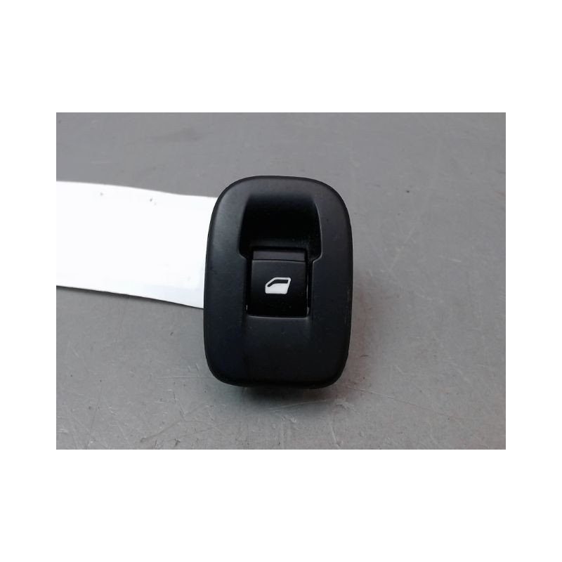 COMMANDE LEVE-GLACE PORTE ARD PEUGEOT 208 Phase 1 2012-...