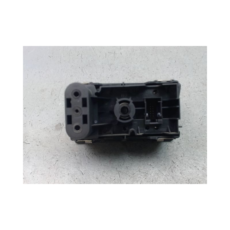 INTERIEUR COMMANDE PHARES OPEL ZAFIRA MONOSP. II Phase 1 (B) 2005-2007