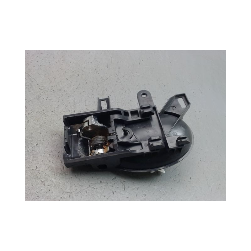 POIGNEE INTERIEURE PORTE ARRIERE GAUCHE NISSAN JUKE Phase 1 2010-...