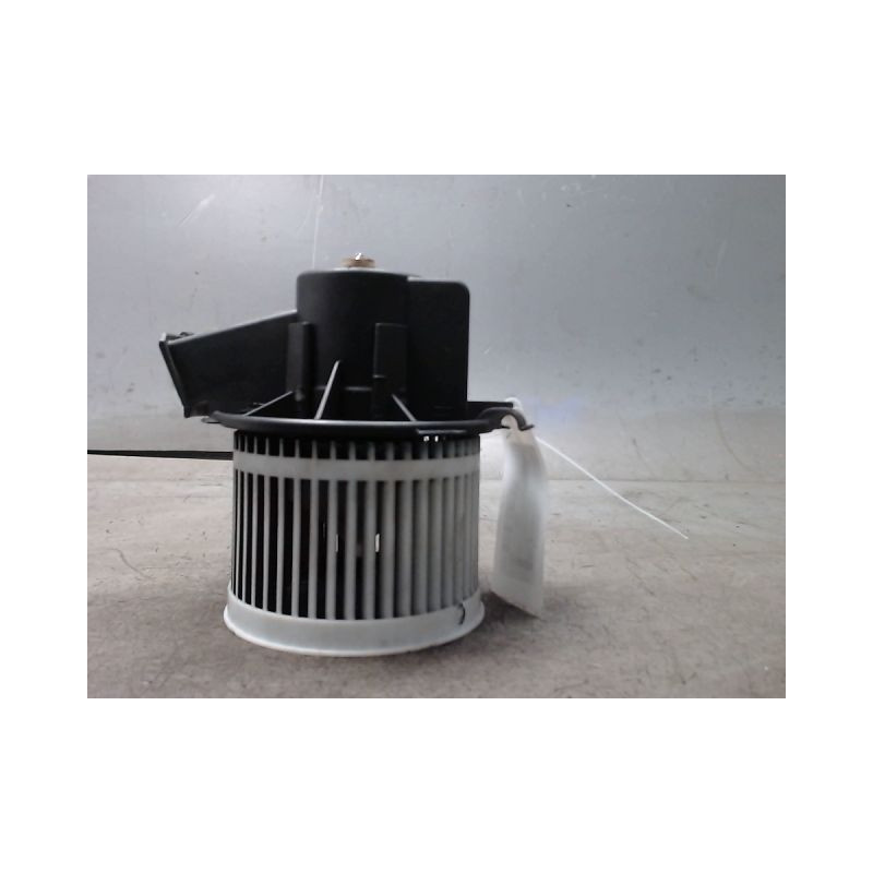 MOTEUR VENTILATEUR CHAUFFAGE FORD KA 2008-