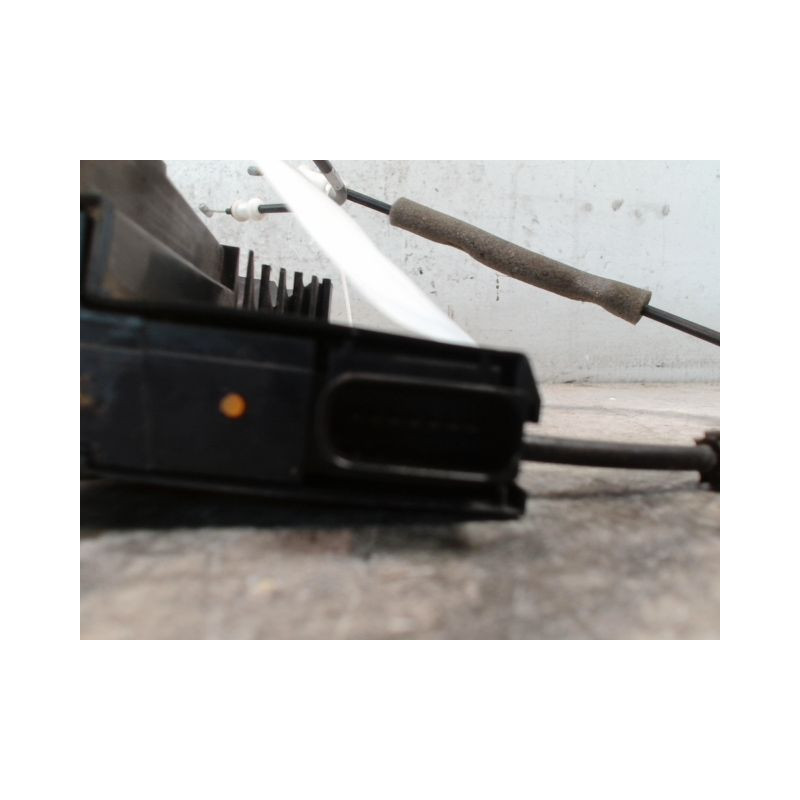 SYSTEME CONDAMNATION AVANT DROIT PEUGEOT 308 2011-
