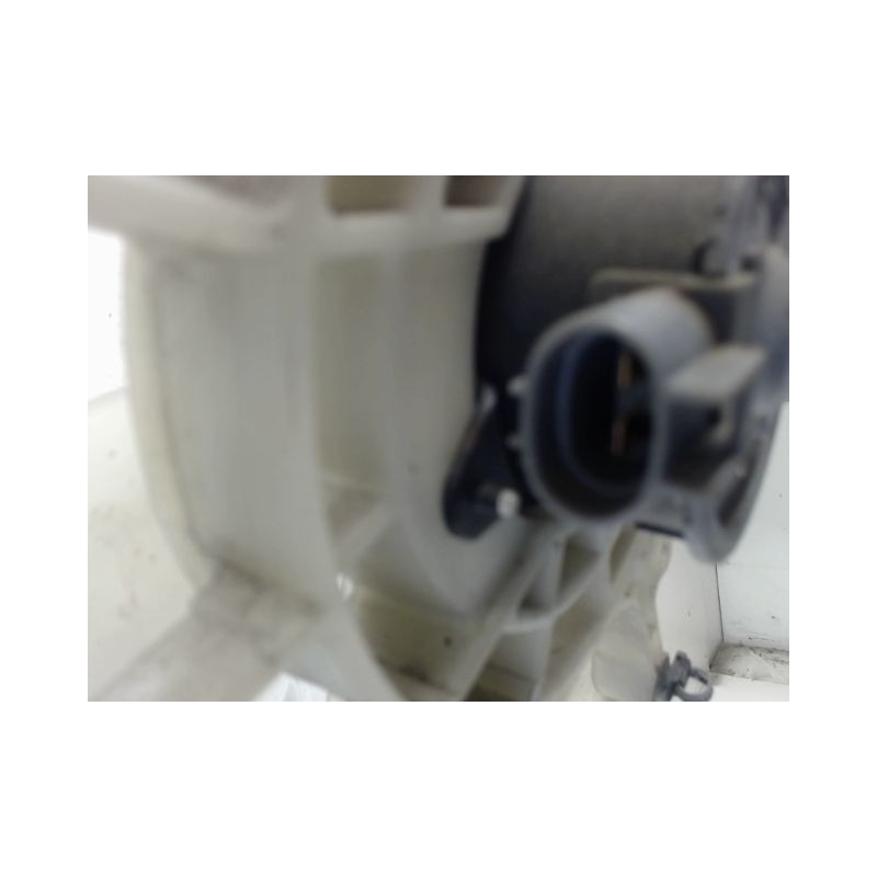 MOTEUR VENTILATEUR RADIATEUR TOYOTA YARIS