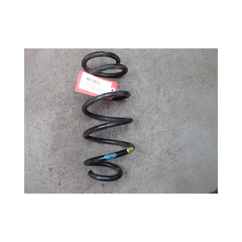 RESSORT AMORTISSEUR ARRIERE DROIT DACIA DUSTER 1 PHASE 1 DIESEL