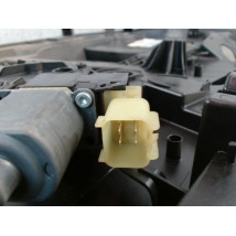 MECANISME+MOTEUR LEVE-GLACE AVANT GAUCHE FORD FIESTA 2010-