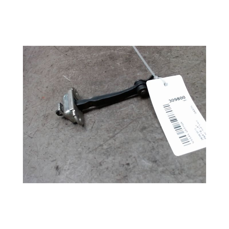 TIRANT PORTE AVANT GAUCHE NISSAN QASHQAI