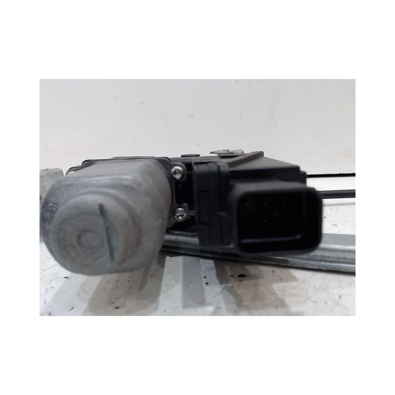 MECANISME+MOTEUR LEVE-GLACE ARRIERE DROIT OPEL MERIVA