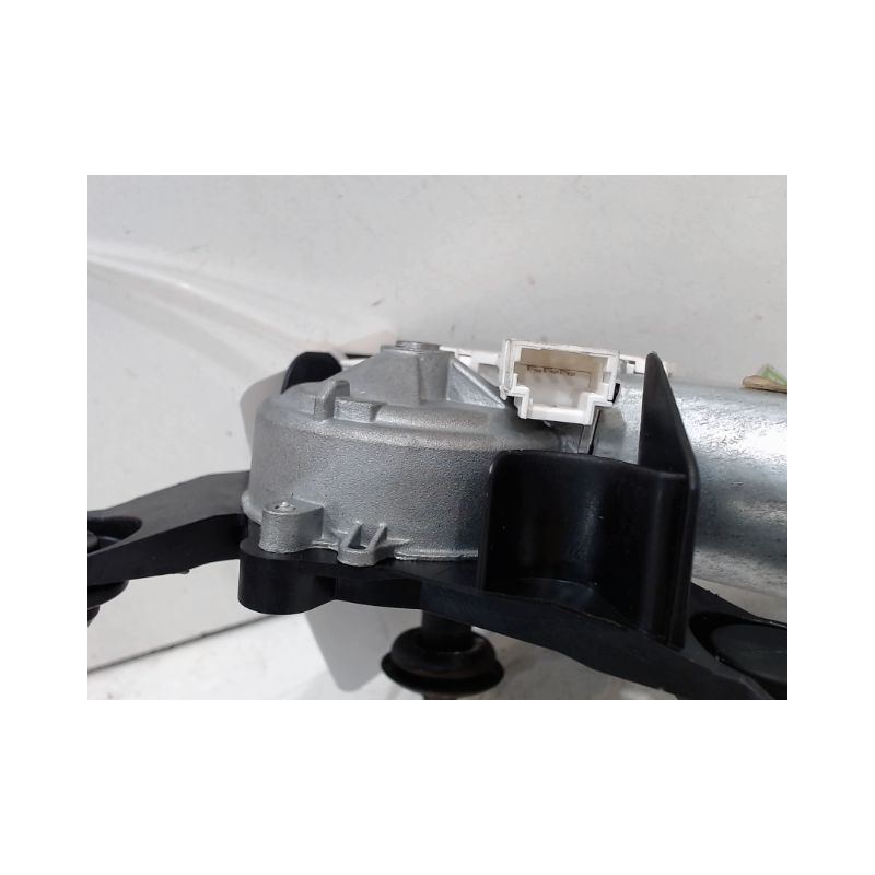 MOTEUR ESSUIE-GLACE ARRIERE PEUGEOT 3008