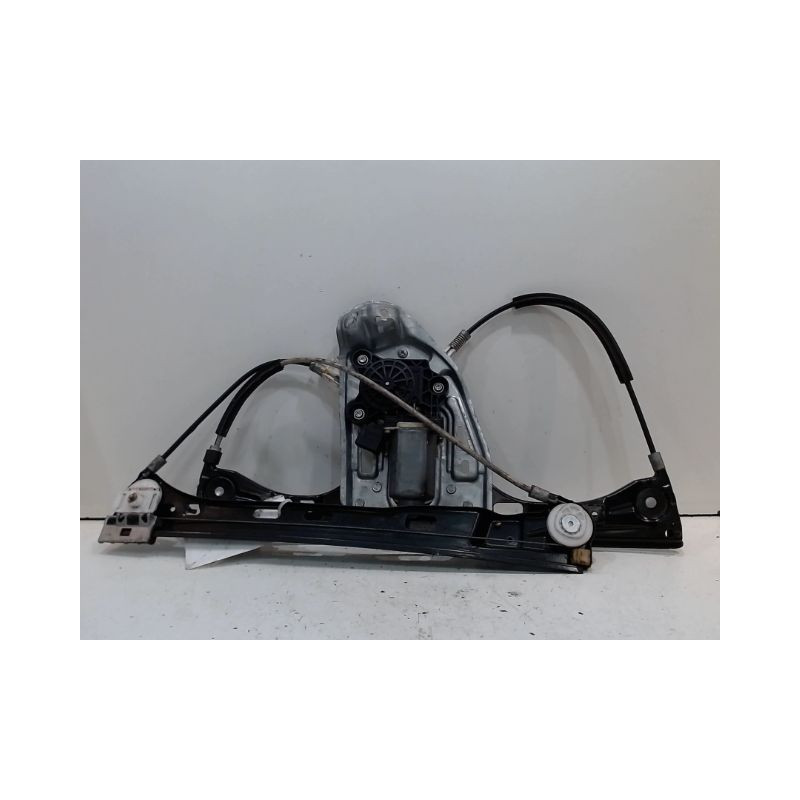 MECANISME+MOTEUR LEVE-GLACE AVANT DROIT MERCEDES CLASSE C