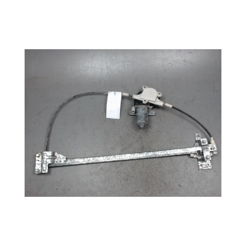 MECANISME+MOTEUR LEVE-GLACE AVANT DROIT MERCEDES VITO FOURGON