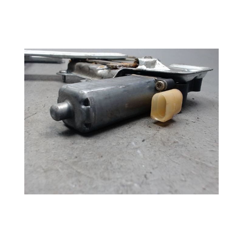 MECANISME+MOTEUR LEVE-GLACE AVANT GAUCHE TOYOTA YARIS 2003-